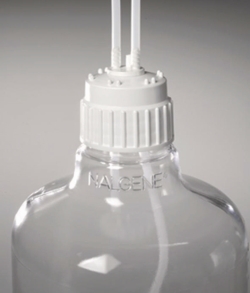 Obraz Filling and Venting Closures Nalgene&trade; with 3 ports, Type 2162, PP