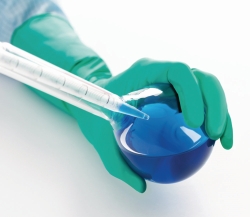 Picture of Cleanroom Gloves, BioClean EMERALD&trade;, Nitrile, sterile